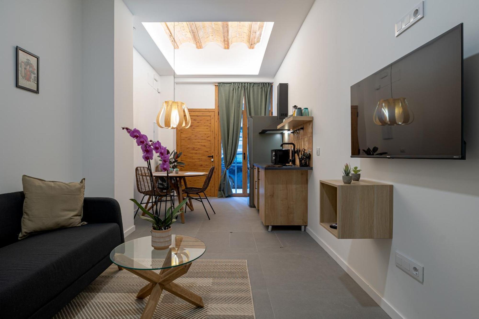 Esc - Loft Comodos Y Espaciosos Estudios Cercanos A Estacion Joaquin Sorolla Apartamento Valência