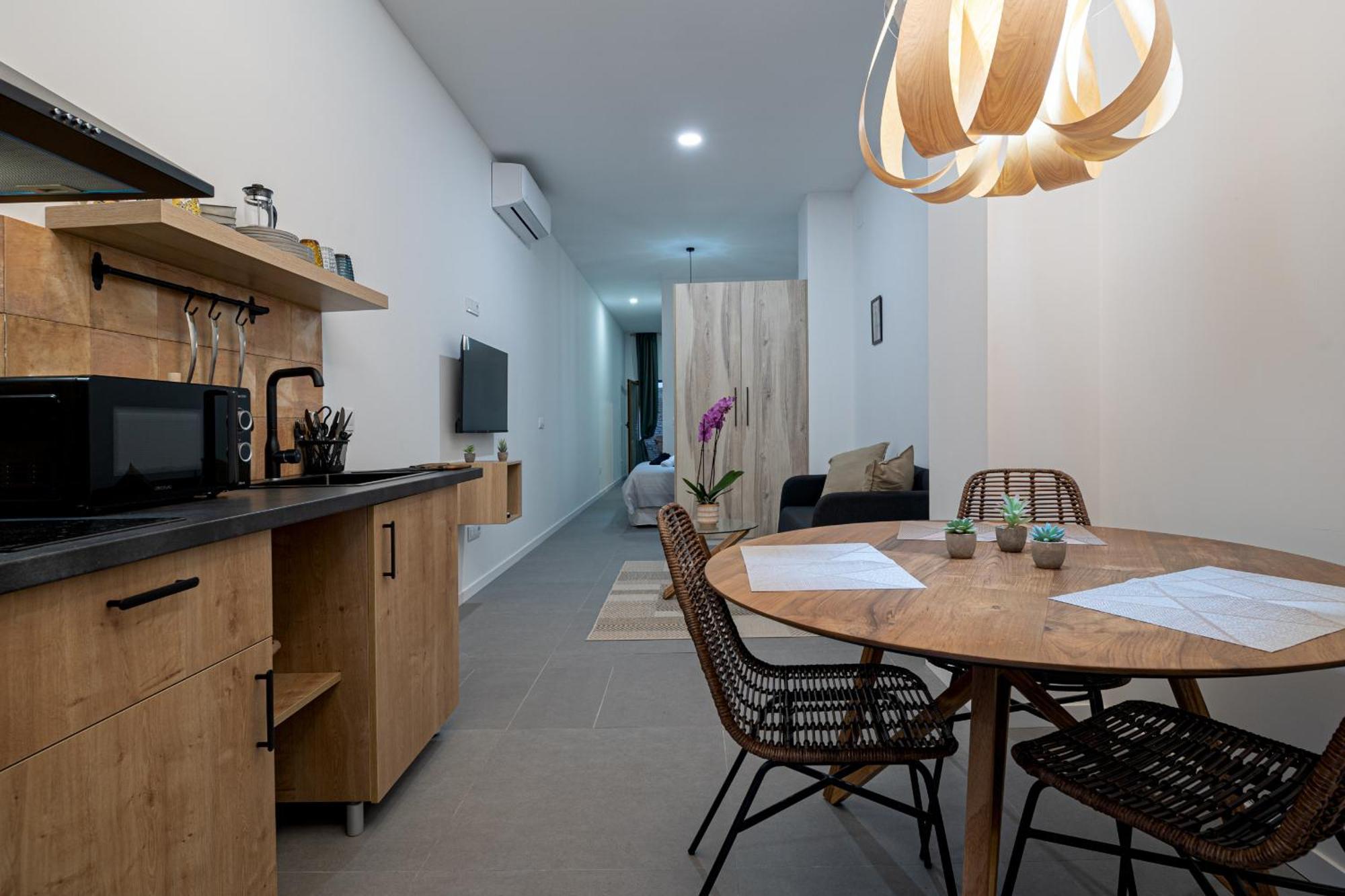 Esc - Loft Comodos Y Espaciosos Estudios Cercanos A Estacion Joaquin Sorolla * Valência