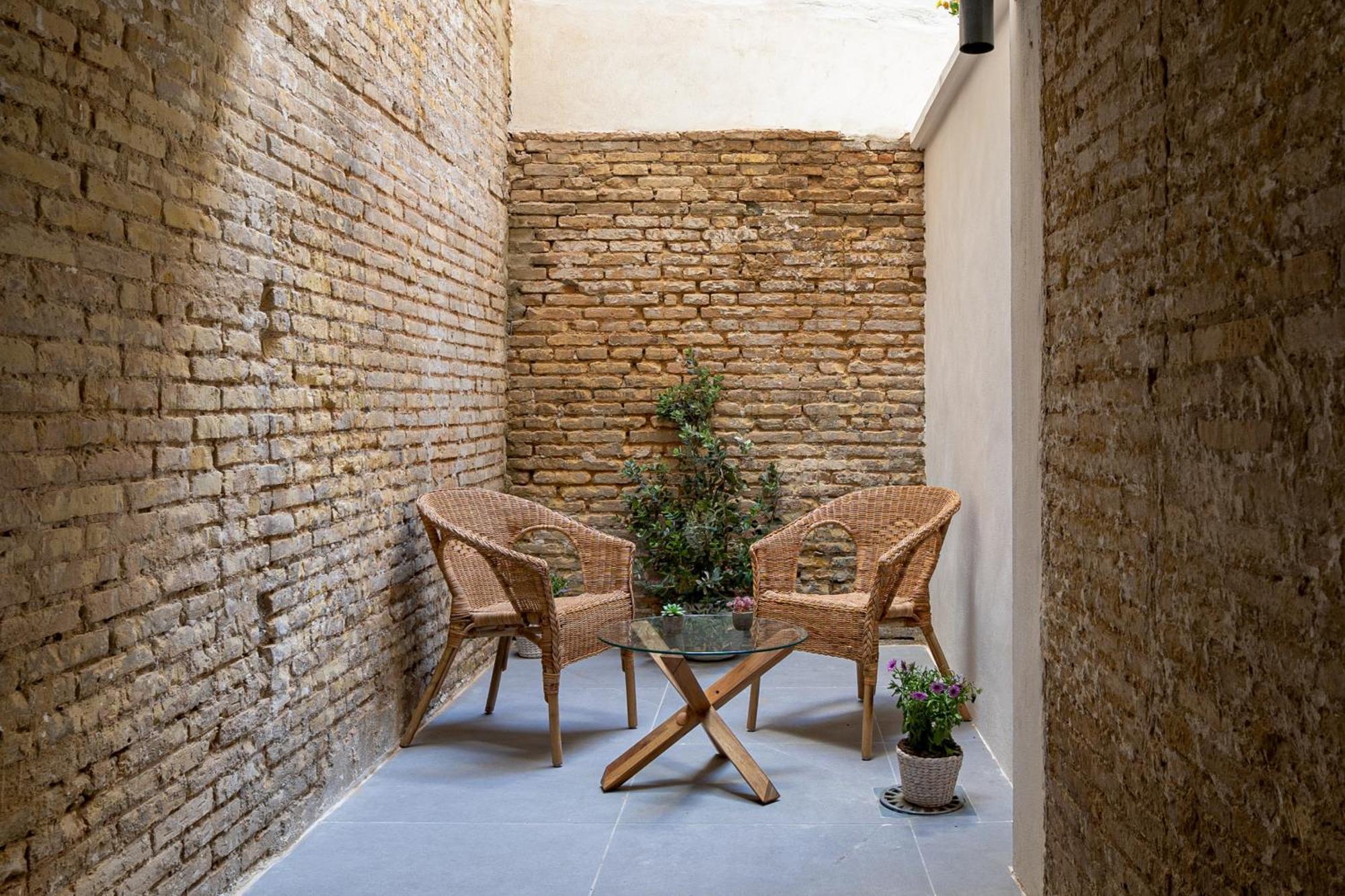 Apartment Esc - Loft Comodos Y Espaciosos Estudios Cercanos A Estacion Joaquin Sorolla *