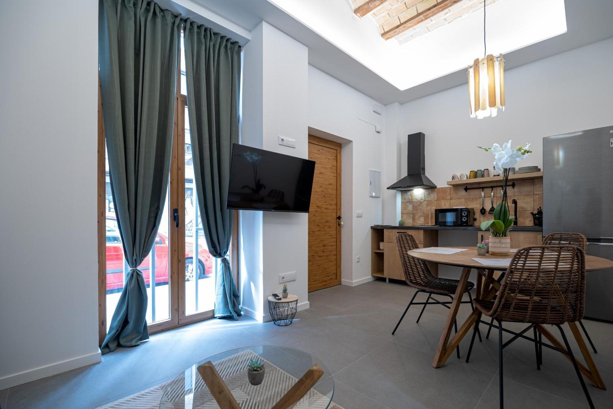 Esc - Loft Comodos Y Espaciosos Estudios Cercanos A Estacion Joaquin Sorolla Apartment *